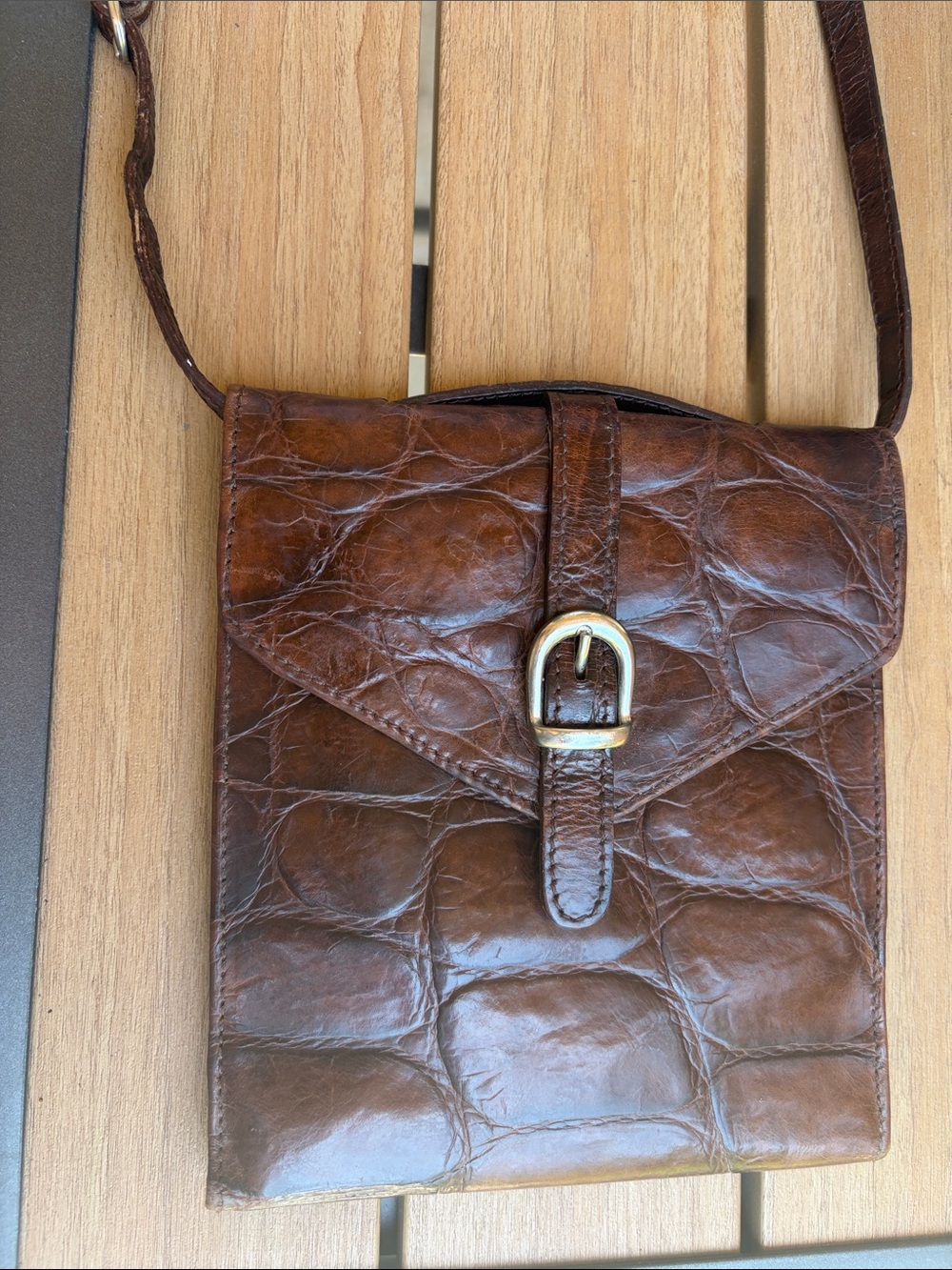 Y2K Brown Leather Crossbody Wallet  - Classic Buckle/Snap